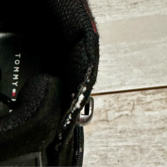 Tommy Hilfiger Women’s Sz 7 1/2 Black Nesser Lace Up Lug Boots Farmcore Gorpcore - Picture 10 of 10